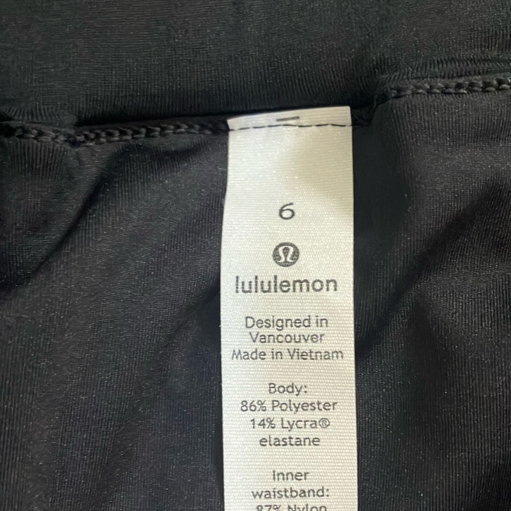 Lululemon Athletica Track That Black Medium Rise Athletic Shorts - Picture 5 of 7